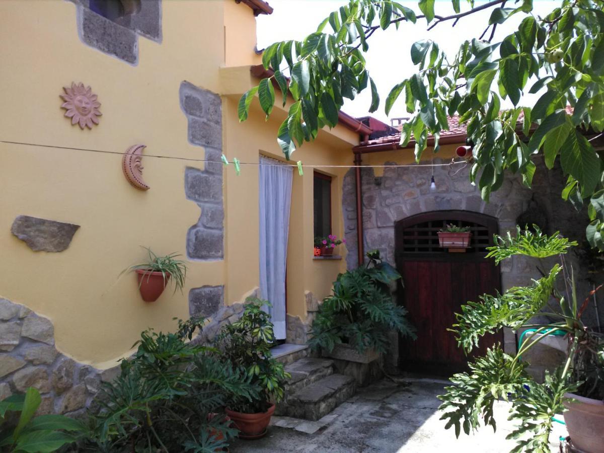 Bed and Breakfast Anticacasaliori Dolianova Экстерьер фото